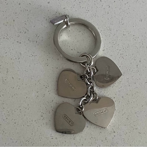 Coach y2k enamel Heart bag Charm Keychain FOB - Picture 5 of 6